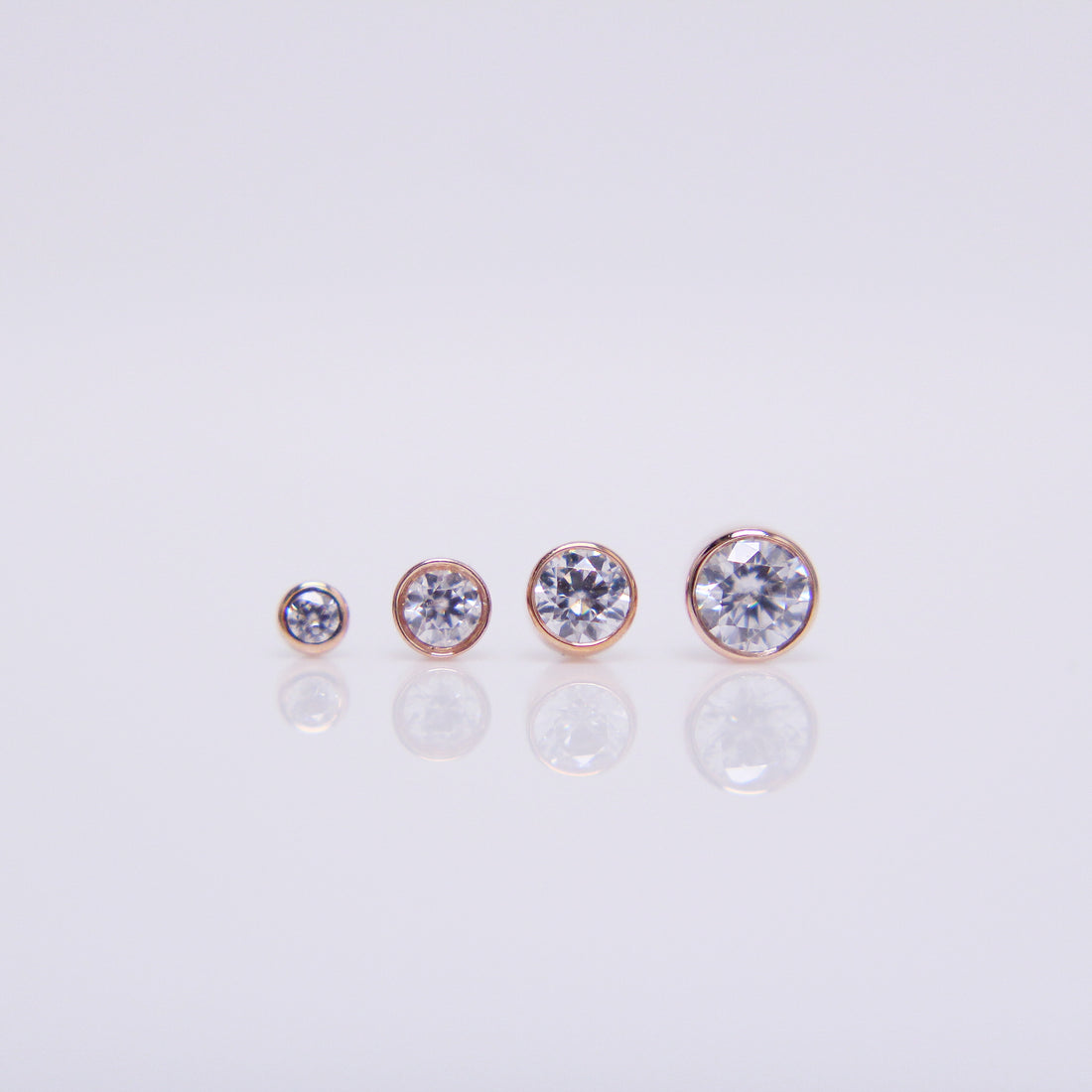 BVLA Round Bezelset Gem Pushpin End