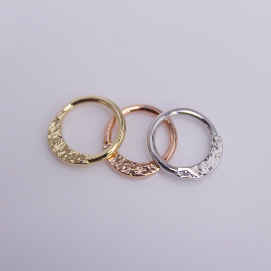 BVLA 16g Hammered Janna Seam Ring